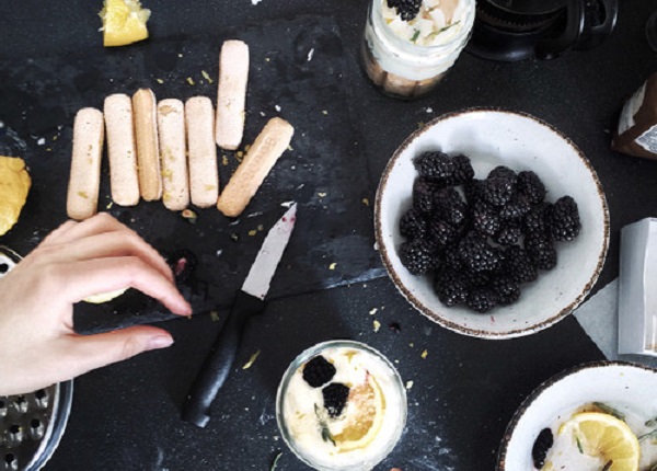 如何在微信上搭建學(xué)校訂餐小程序？